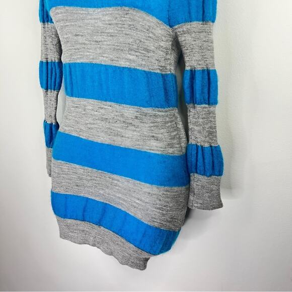 Alessandro Dell'Acqua Women's Mohair Turleneck Sweater Size 44 / US 10 Blue Grey - Picture 4 of 12